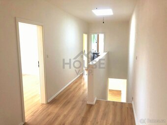 Prodej RD 5+kk, 297 m2, Unhošť., ev.č. 00642 - 7