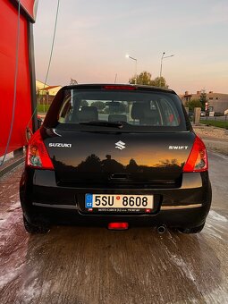 Suzuki Swift 1.5 (75 kW) – 100th Anniversary Edition - 7