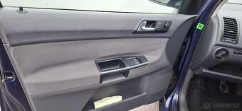 VW Polo 1.2/ 47kw/12v rok 2003 Nová STK - 7