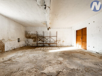 Prodej komerčního objektu 179 m², pozemek 16100 m², Vráž u P - 7