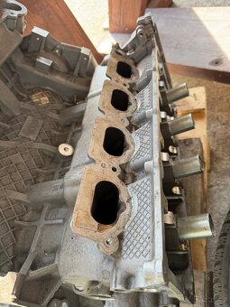 Motor 5,0 V8 mustang 2016 - 7