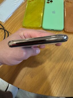 i phone 11 Pro Max 64 gb - 7