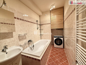 byt 2+kk, 53 m2 + balkon 10 m2, Malkovského, Praha-Letňany - 7