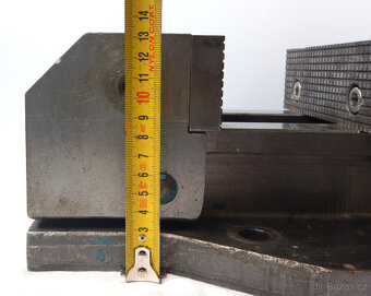 PRODÁM: Velký přesný strojní svěrák - hydraulický - 7