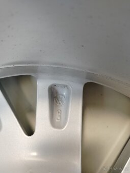 Zimní sada kol na VW 5x112 ET41 6,5Jx16" pneu Pirelli 215/6 - 7