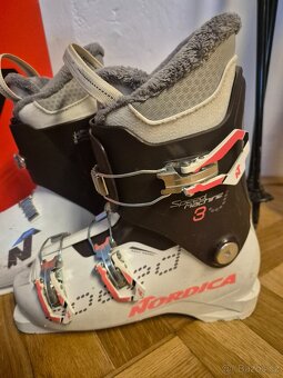 Lyzarsky set detsky - lyže 127 cm, lyzaky 25/25,5, hole 110 - 7