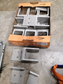 Spojovací technika, fitinky, popruhy, kolečka, nářadí,mix.. - 7