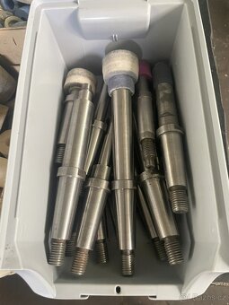 Bruska hrotová BHU 32 A/1000, GO 2010 - 7