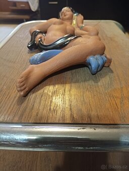 Akt ,glazovaná keramika - 7