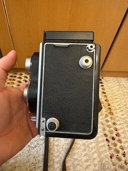 Starý fotoaparat FLEXARET - 7