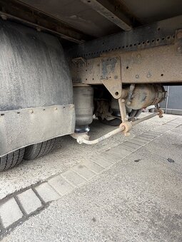 Iveco 75e17 - 7