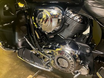 Indian Roadmaster - 7