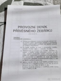 Dvoukolový výsuvný žebřík ZD-12 - 7