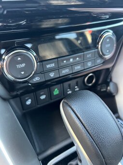 Mitsubishi Eclipse Cross 1.5 T automat 50 tkm. - 7