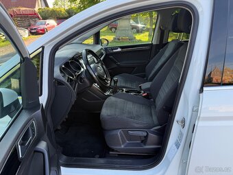 Touran 2.0 tdi 110 kw highline navi led pano kamera - 7