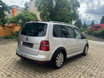 Volkswagen touran cross NOVA STK - 7