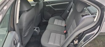 Škoda Octavia II 1.6TDi 77Kw r.v.5/2011 po velkém servisu - 7