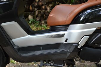 YAMAHA XC 300 VERSITY - 7