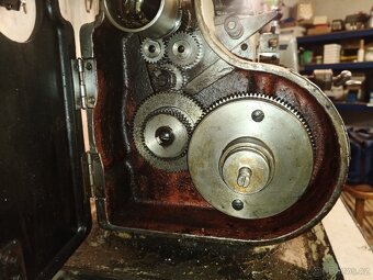 Prodám soustruh MN-80 A - 7