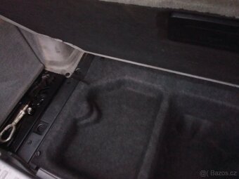 BMW E91 320D 120 KW - 7