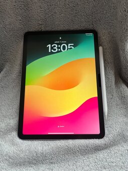 iPad - 7