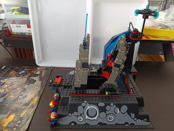 LEGO Space 6959 Lunar Launch Site +návod - 7