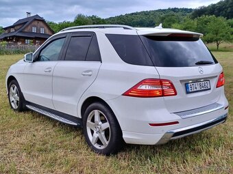 Mercedes- Benz ML350 - 7