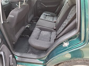 Volkswagen Golf 4 1,4 16v 55 kw - 7