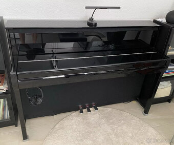 Yamaha Clavinova CLP 685 PE, špičkové digitální piano, nekuř - 7