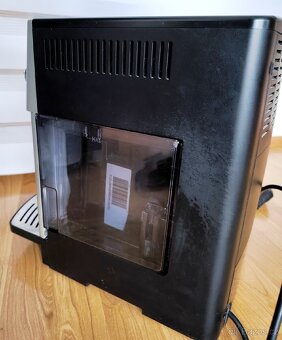 Automatický kávovar DeLonghi Magnifica - 7