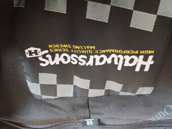 Policejni zateplene oblečeni na moto nebo skutr - 7