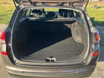 Hyundai i30 kombi 1.0 T-GDI Style 81 000 km - 7