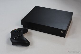 Xbox One X (Záruka) - 7