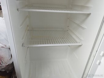 Prodám funkční ledničku - 7