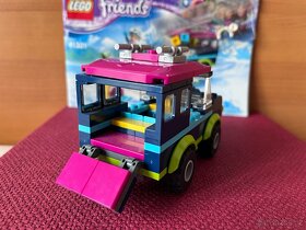 LEGO Friends 41321 Terénní Vůz v Zimním Středisku - 7