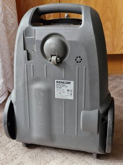 vysavač Sencor SVC 8VT Tizio H.E.P.A. - 7