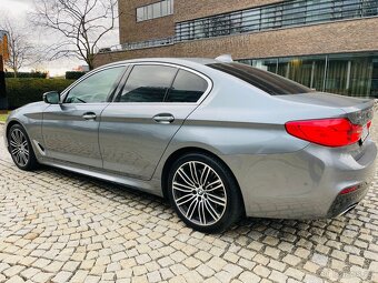BMW Řada 5 530i G30 XDRIVE 185KW AUT LED M-PAKET SERVISKA - 7