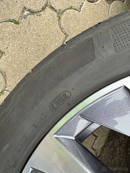 Alu kola Aronia Škoda 5X112 R19 s letními pneu - 7