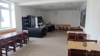 Restaurace v hotelu Máj v Nových Hradech - 7
