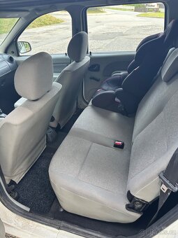 Dacia Logan kombi, 1.4 benzín, r.v. 2009 - 7