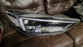 Hyundai tucson 2019 facelift, led světla, xenony, bixe - 7
