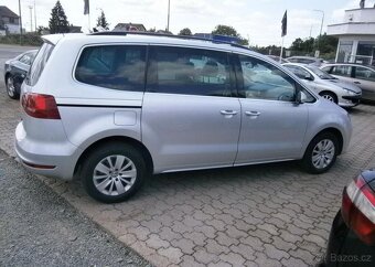 Volkswagen Sharan 2.0TDi 103kw,7 míst nafta manuál 103 kw - 7