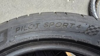 Letní pneu 215/50/17 Michelin - 7