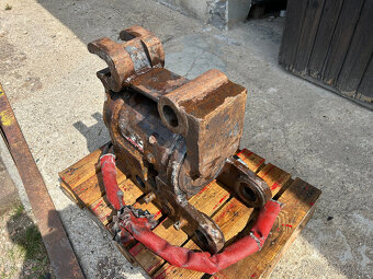 Hydraulická naklápěcí hlava Powertilt PT8 - 7