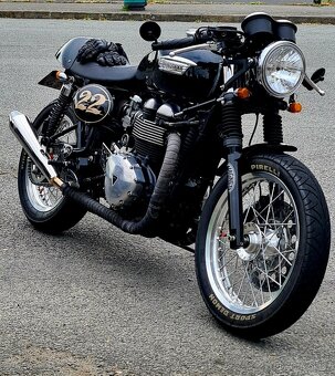 Triumph Thruxton 900 EFI - 7