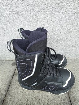 Snowboard 150 cm + boty - 7