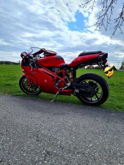 Zvažuji prodej Ducati 749 - 7