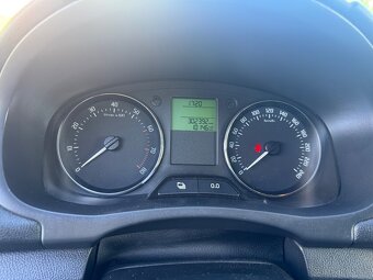 Škoda Fabia 2 1.4 MPi - 7
