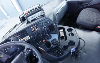 Mercedes-Benz Arocs 2643 6x4 - valník s hydraulickou rukou - 7