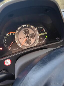 Lexus IS200 - 7